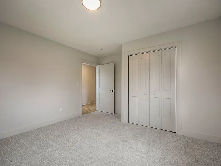 22923 W 72nd Ter — Photo 11