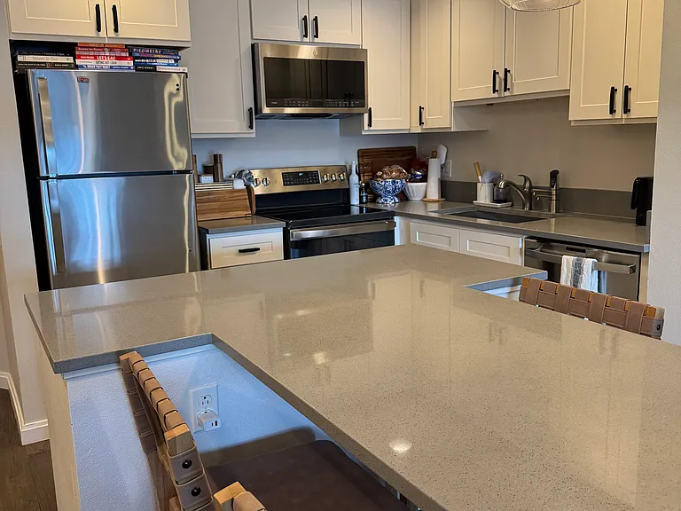 3100 Fairview Ave E #303 — Photo 4