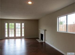 1142 Austin St, Costa Mesa, CA 92626