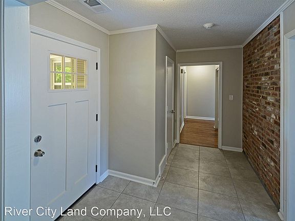 3rd image of 7227 Poplar Pike
