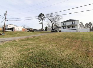 2406 Caroline Rd, Flatwoods, KY 41139