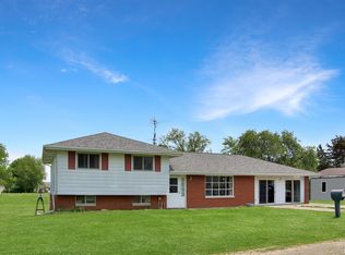 19414 N Perry St, Princeville, IL 61559