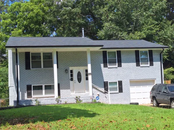 8286 Brittany Ln, Riverdale, GA 30274
