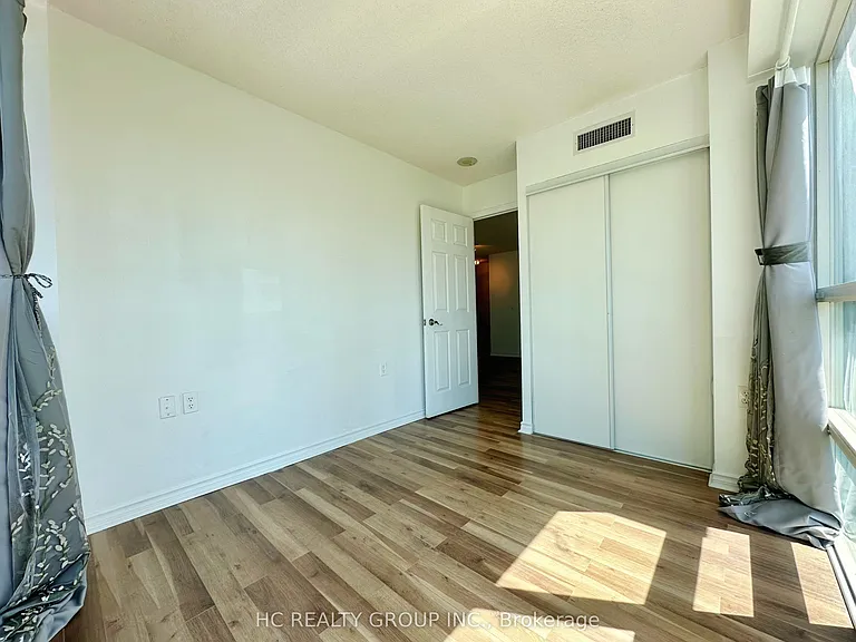 28 Olive Ave #1006 — Photo 16