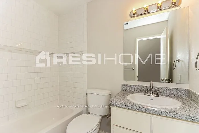 701 S Perkins St — Photo 20