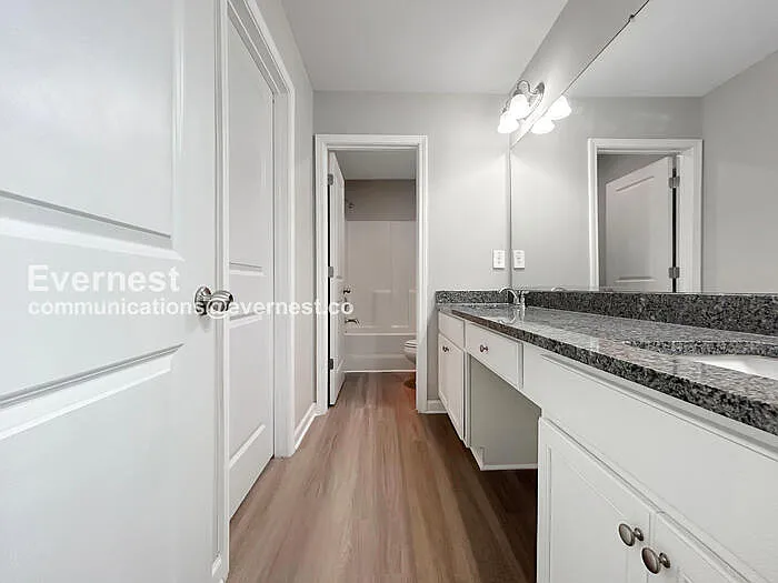 1542 Persimmon Trce — Photo 13