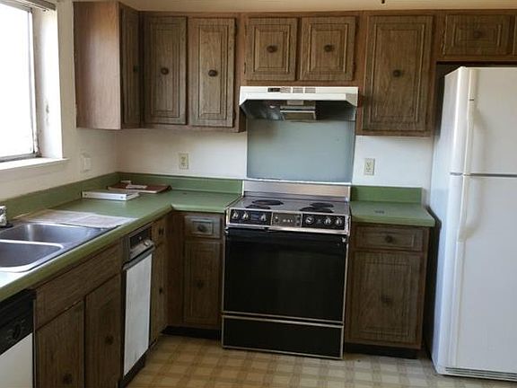 4th image of 6315 Newtown Cir #15B4