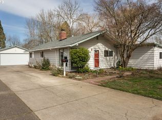 11895 SW 9th St, Beaverton, OR 97005