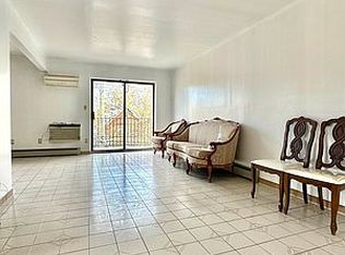 70-10 Caldwell Ave FLOOR 3, Maspeth, NY 11378