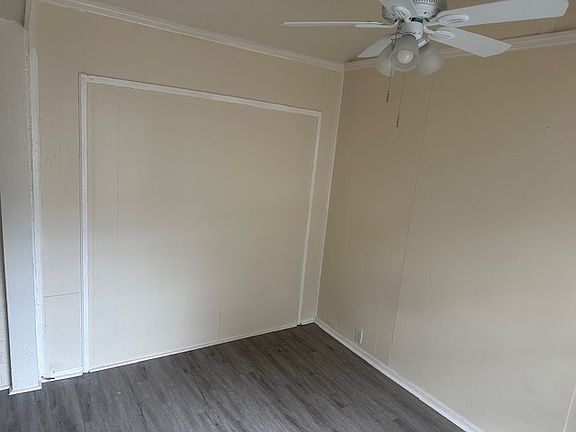 3rd image of 3229 Mary Dr