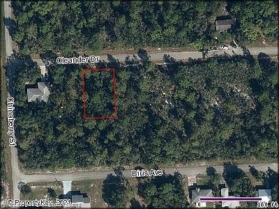 2nd image of 3216 Oleander Dr