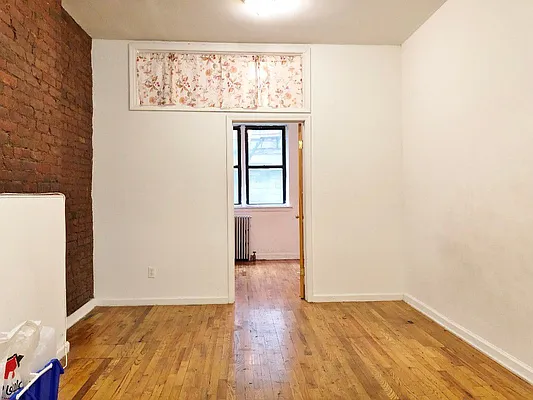 Rented by Best Apartments North Inc | media 30