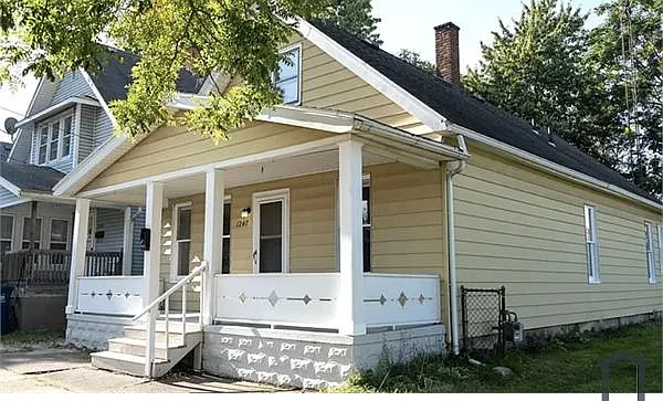 4 bed, 1512 sqft, $1,200 — Photo 2