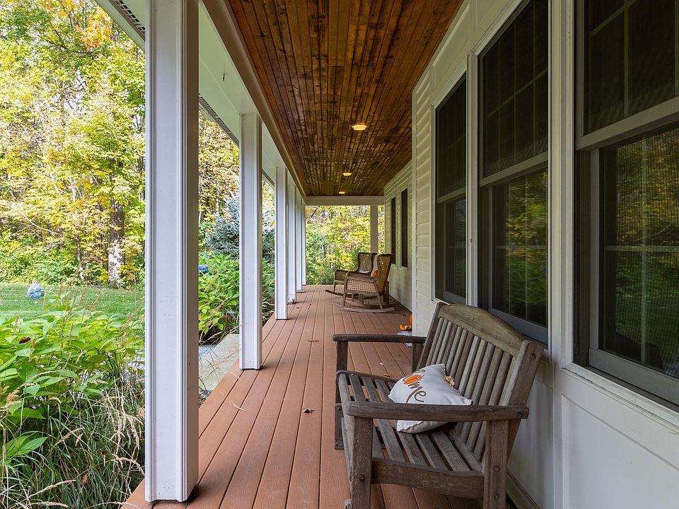 49 Stapleford Drive, Falmouth, ME 04105 Zillow