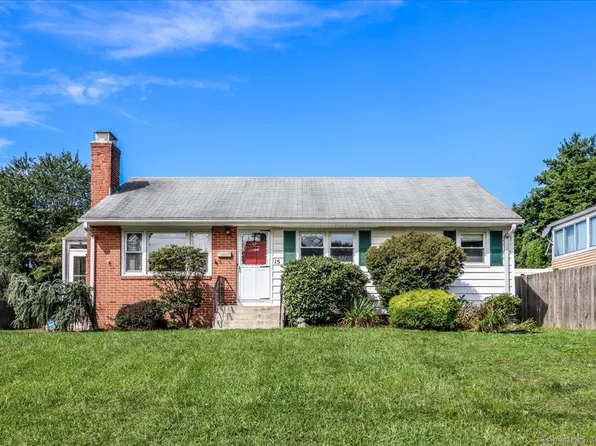 15 Longview Drive, Newington, CT 06111