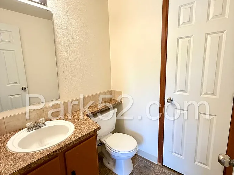 17702 85th Avenue Ct E #C — Photo 12