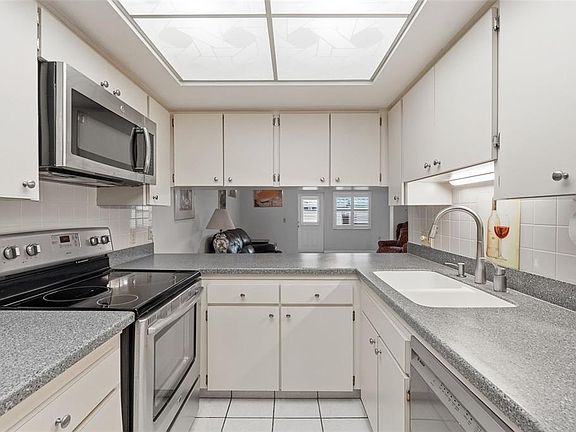 2nd image of 2131 Ridge Rd S APT 99