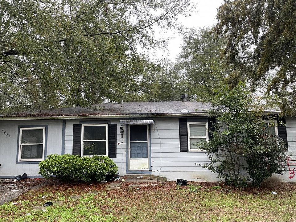 1st image of 4621 Twin Oak Dr