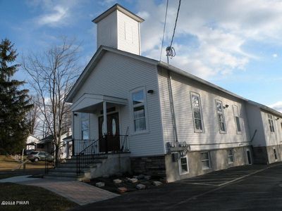 186 Ledgedale Rd, Lake Ariel, PA, 18436