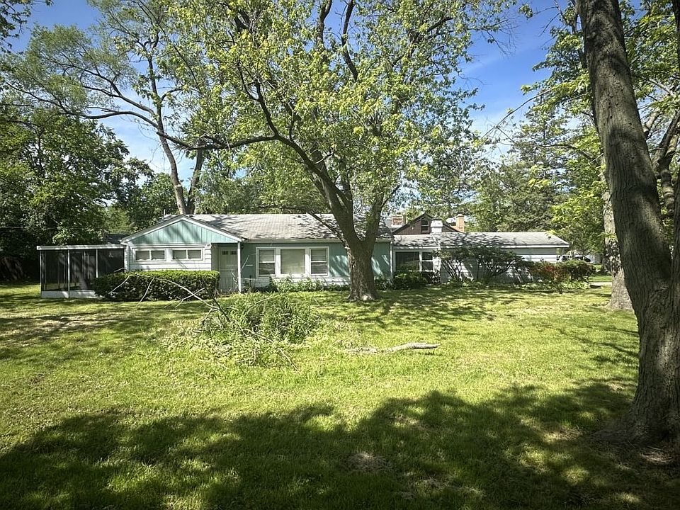2nd image of 17306 Holmes Ave