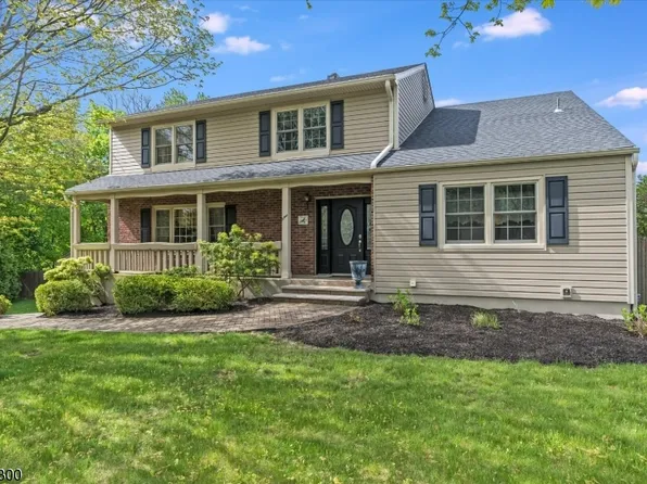 9 Frederick Dr, West Milford Twp., NJ 07480