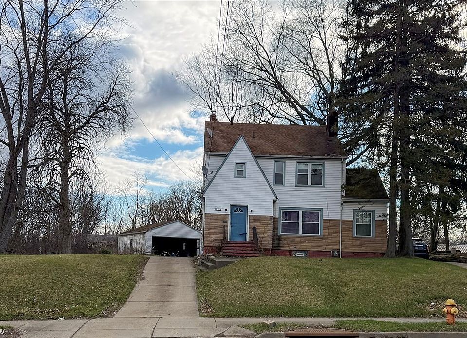 1st image of 2233 Glenwood Ave