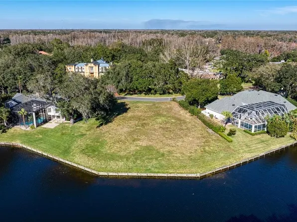 814 Taray De Avila #45, Tampa, FL 33613