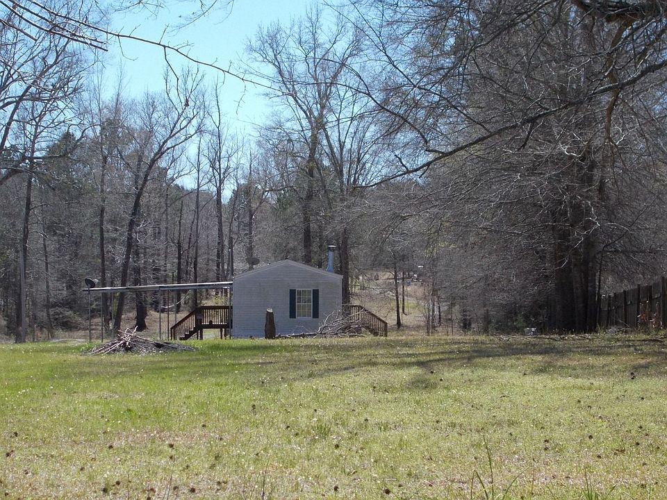 2nd image of 4689 Bellevue Rd