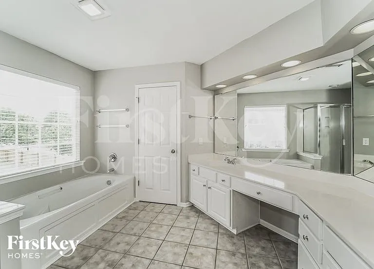 10435 Olde Ivy Way — Photo 8