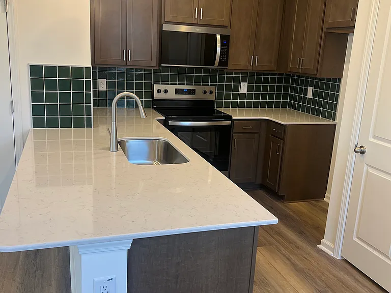 10631 Brookside Reserve Rd — Photo 3