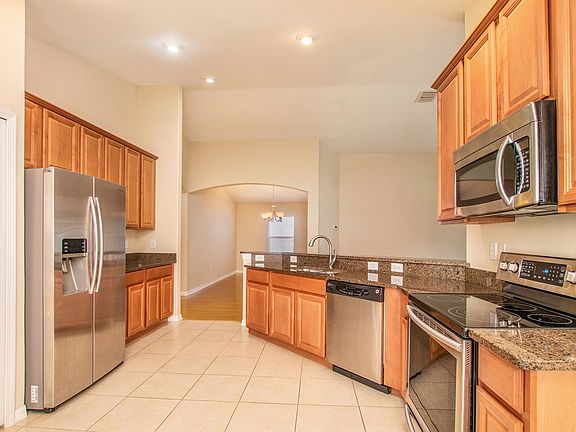2nd image of 18203 Holland House Loop