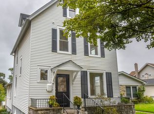 701 Ridge Ave, Evanston, IL 60202