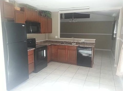 2nd image of 2202 Paul Harvey Ave