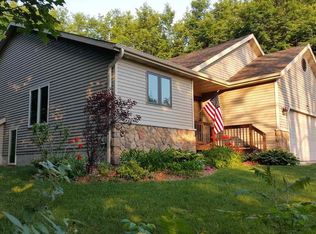 1740 S Cherry Blossom Ln, Suttons Bay, MI