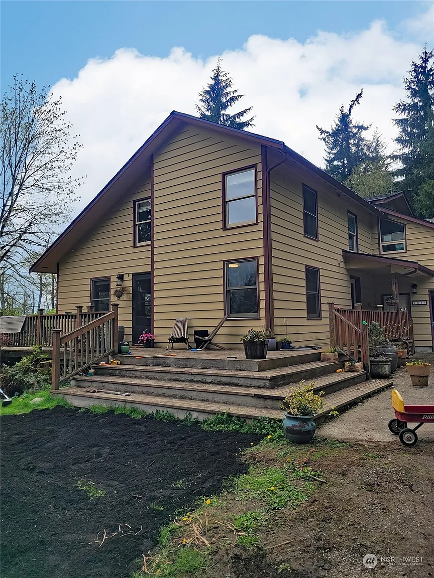 7614 77th Drive SE photo 1