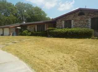 9222 Morrish Rd, Flushing, MI 48457