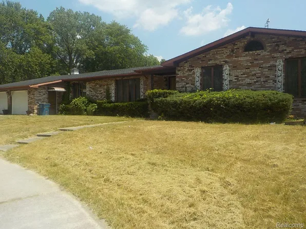 9222 Morrish Rd, Flushing, MI 48457