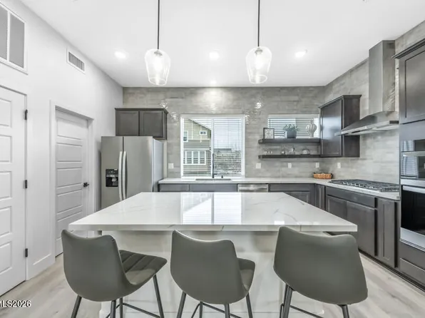 180 Rissone Ln, Reno, NV 89503