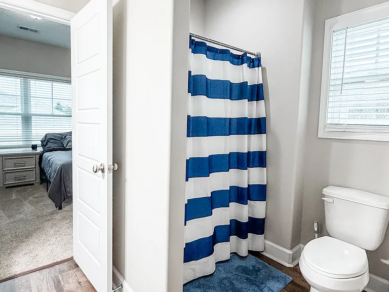 106 Pomegranate St — Photo 14