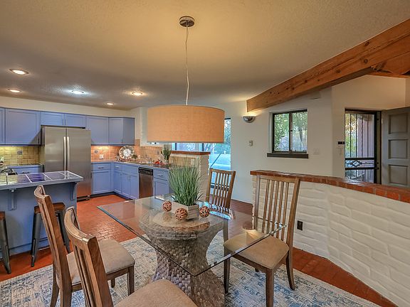 4th image of 2415 Kestrel Ct NW