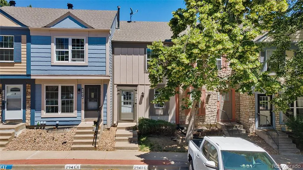 2 bed, 2.5 bath, 1510 sqft, $2,100 — Photo 1