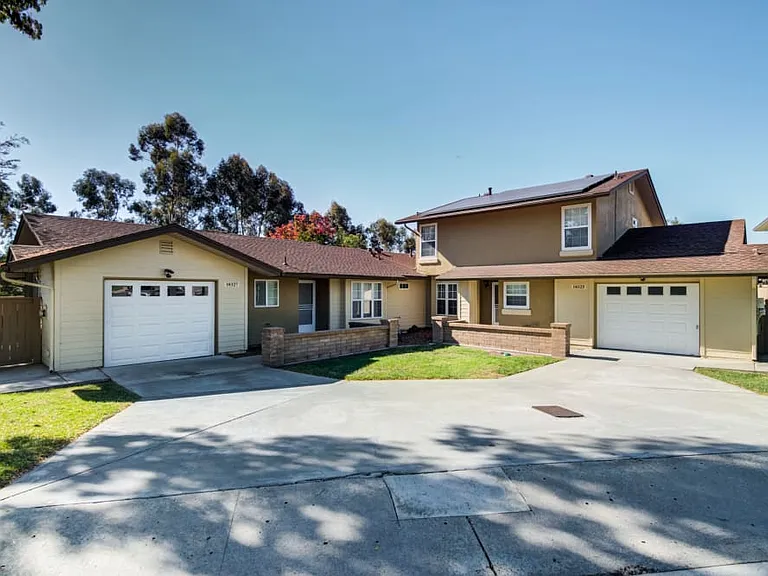 Aero Ridge - Military Housing — Photo 1