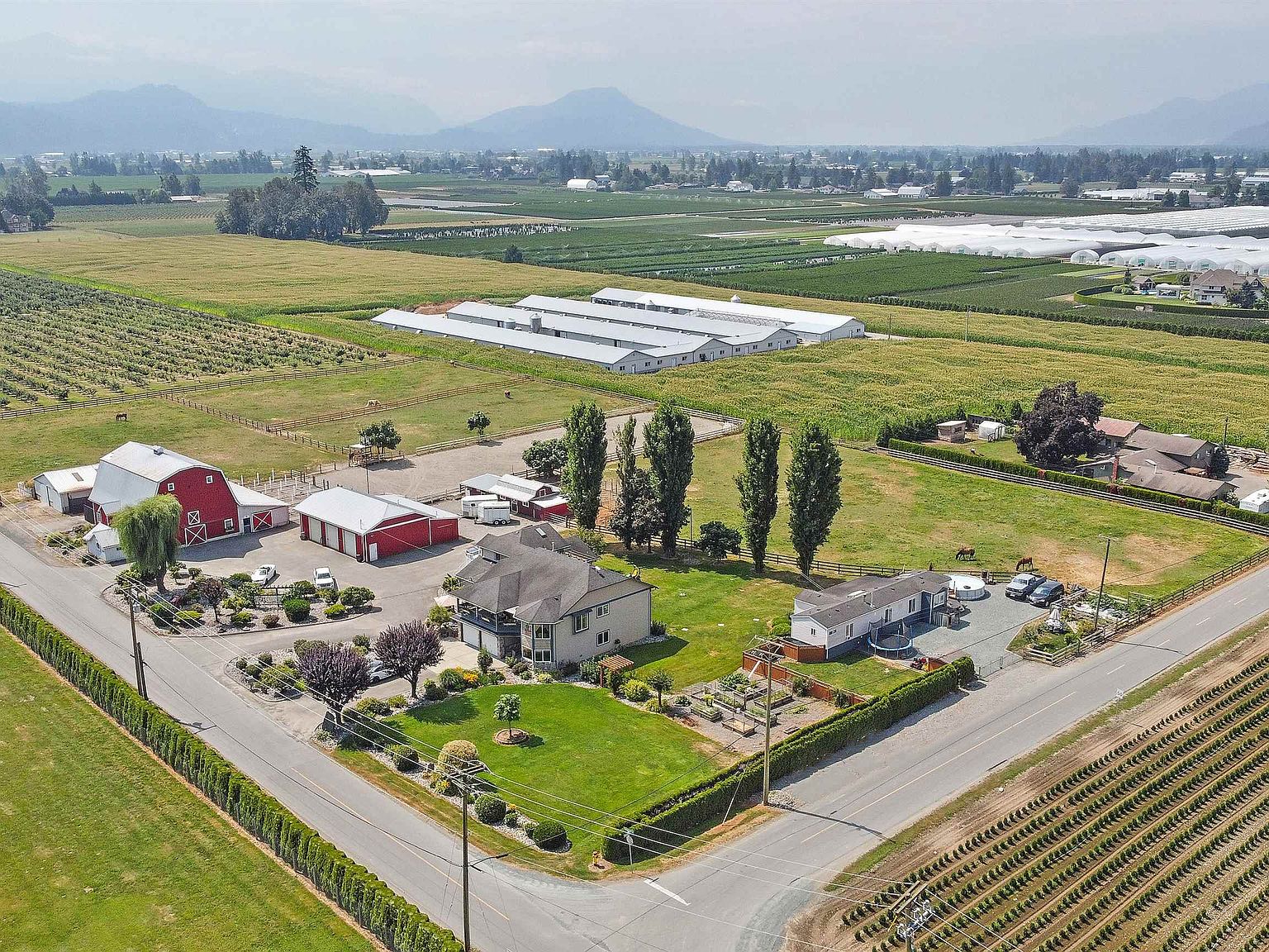 49482 Castleman Rd, Chilliwack, BC V2P 6H4 MLS R2813482 Zillow