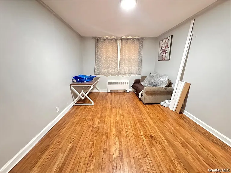 8516 Little Neck Pkwy #1 — Photo 2