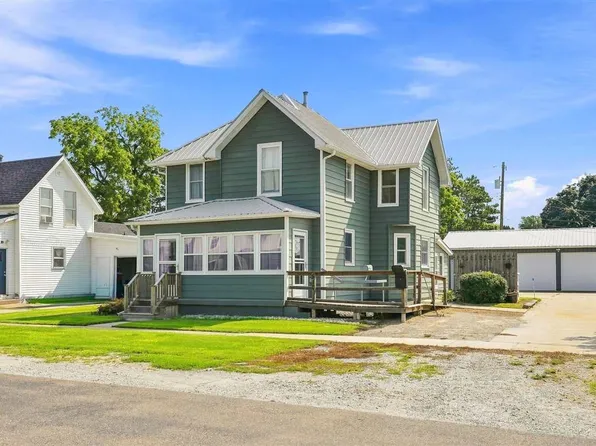 510 N C Ave, Washington, IA 52353
