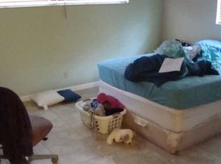 1116 NE 2nd St, Hallandale Beach, FL 33009