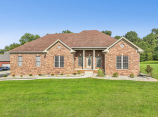 852 Dixie Ln, Pleasant View, TN 37146