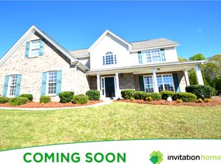 1432 Fountain Lakes Dr, Lawrenceville, GA