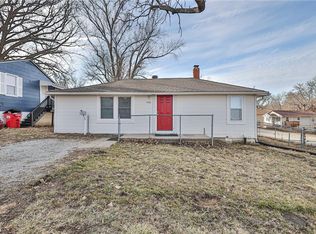 800 S Logan Ave, Independence, MO 64050