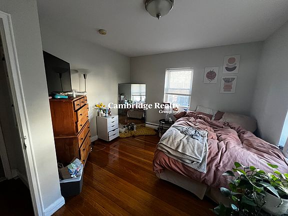 5th image of 63 Selkirk Rd #3T